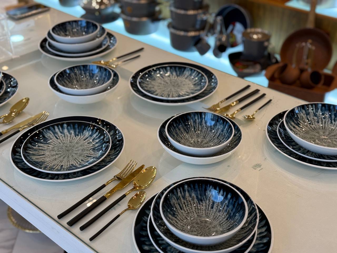 طقم عشاء بورسلين 24 قطعه