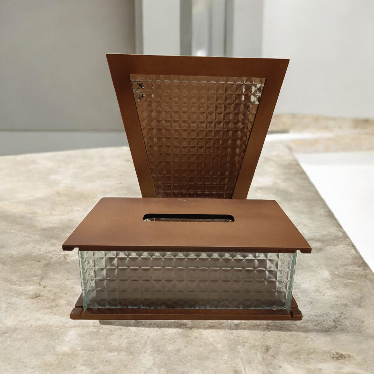 طقم باسكت وعلبه مناديل