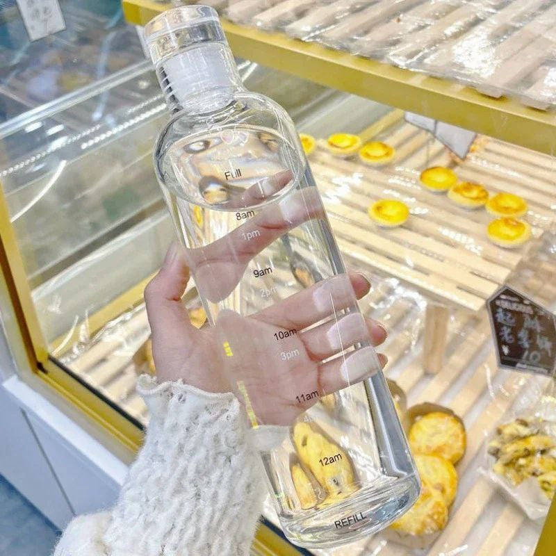 زجاجه مياه زجاج