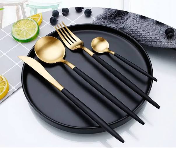 طقم معالق 24 قطعه