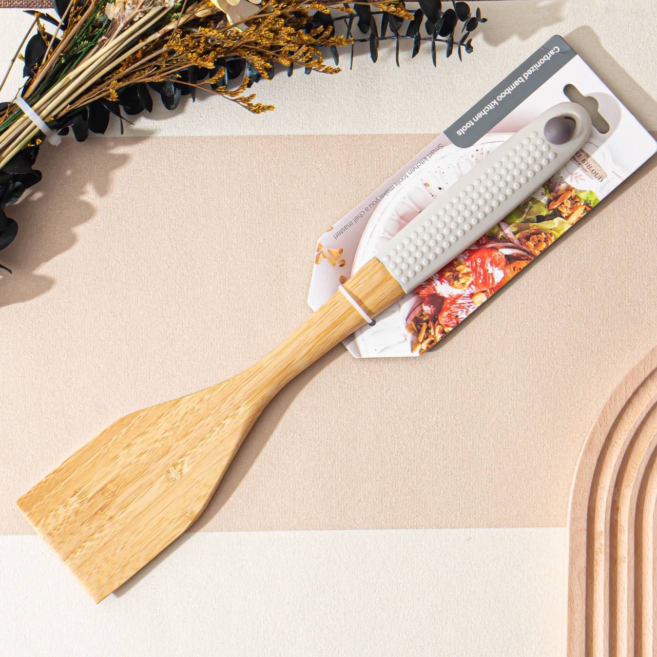 توزيع خشب بيد سيلكون