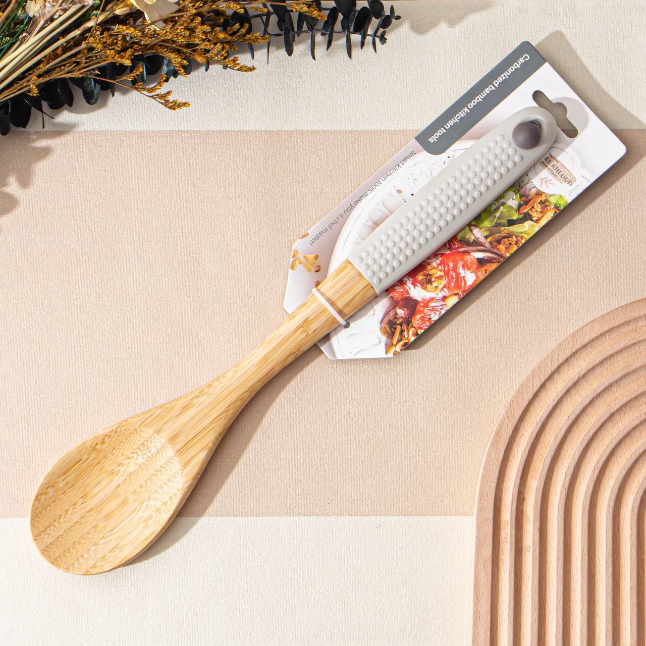 توزيع خشب بيد سيلكون