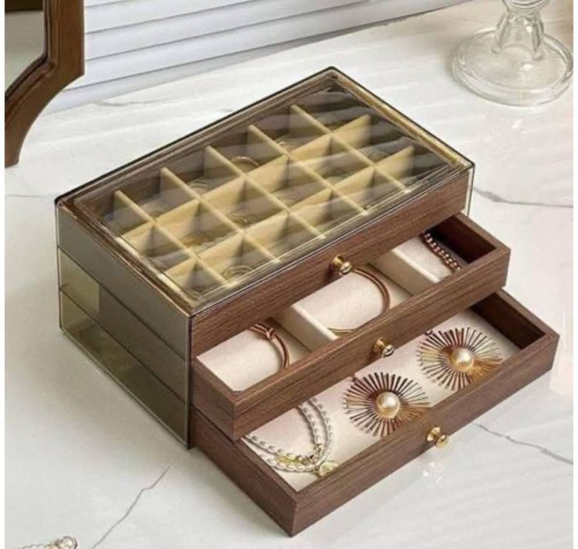 منظم اكسسوارات